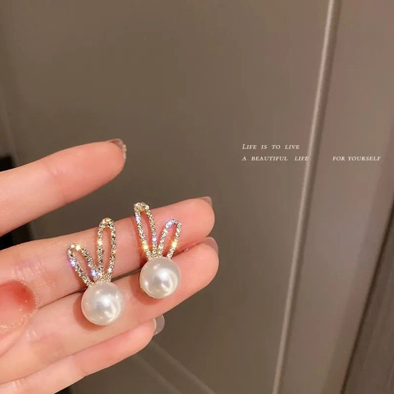 Bunny Pearl Studs