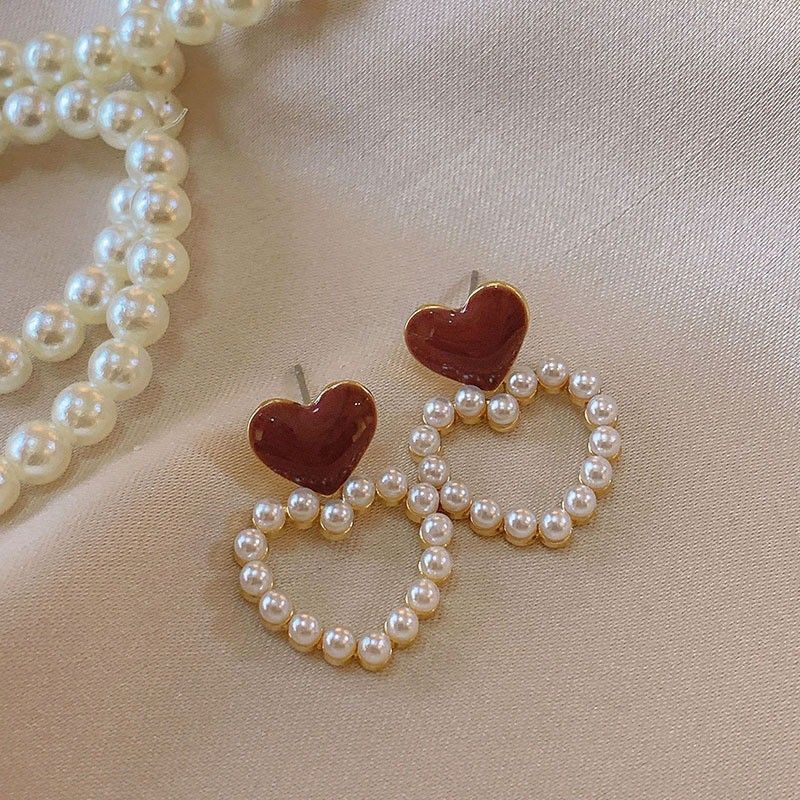 Heartfelt Pearls