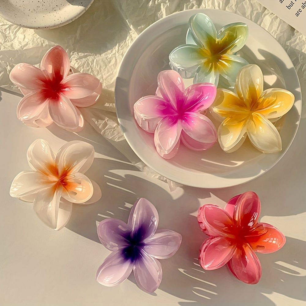 Bloom Hair Claw Clips