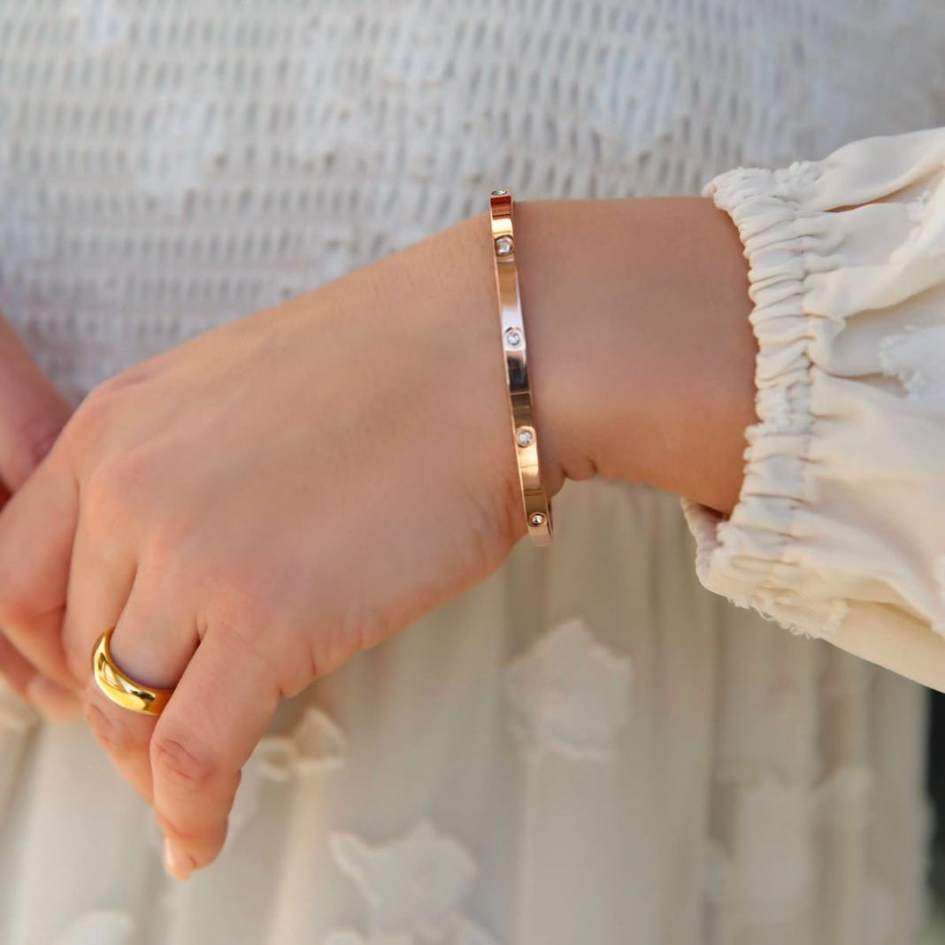 Eterna Shine Kada