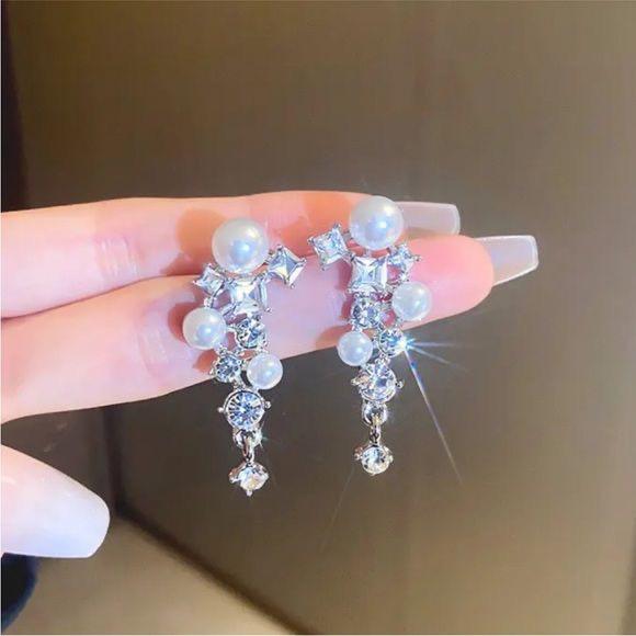 Royal Pearl Drop Earrings