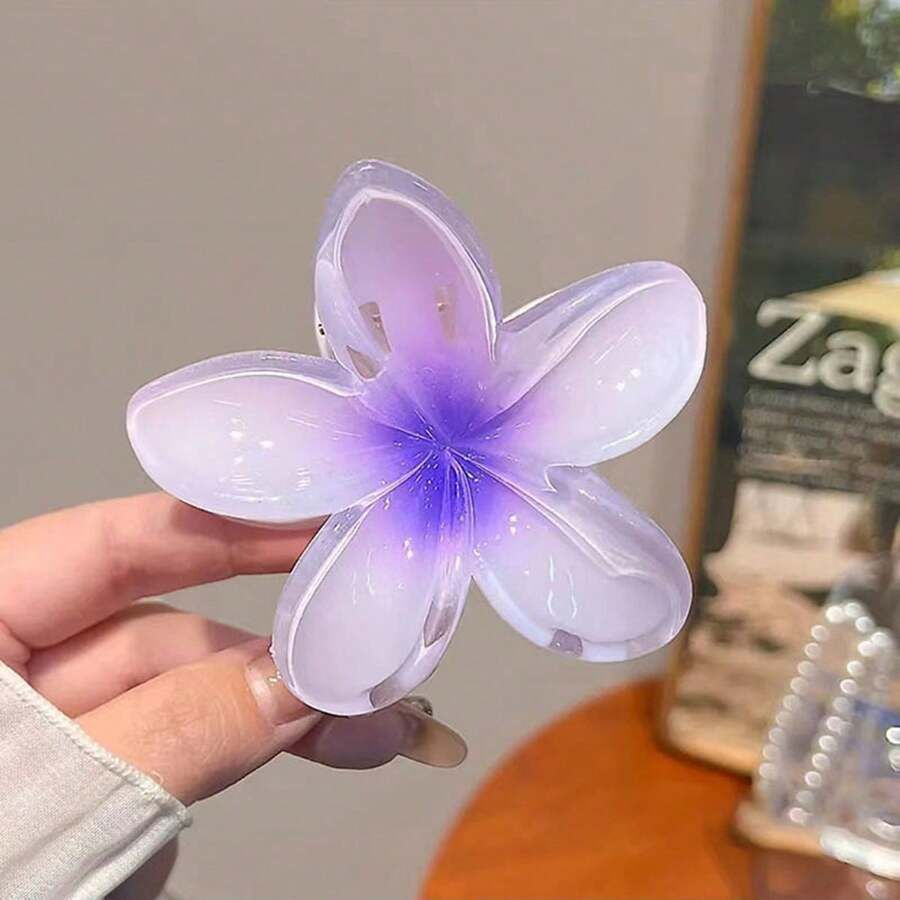 Bloom Hair Claw Clips