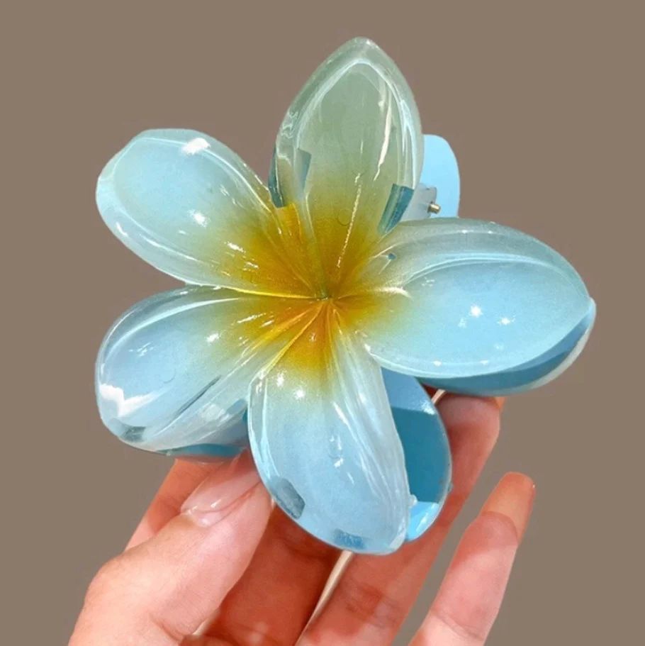 Bloom Hair Claw Clips