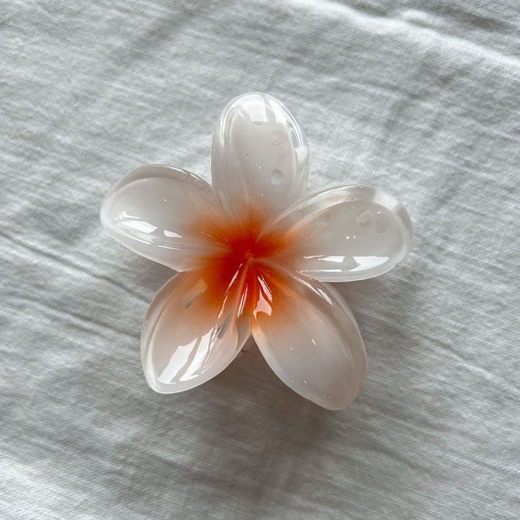 Bloom Hair Claw Clips