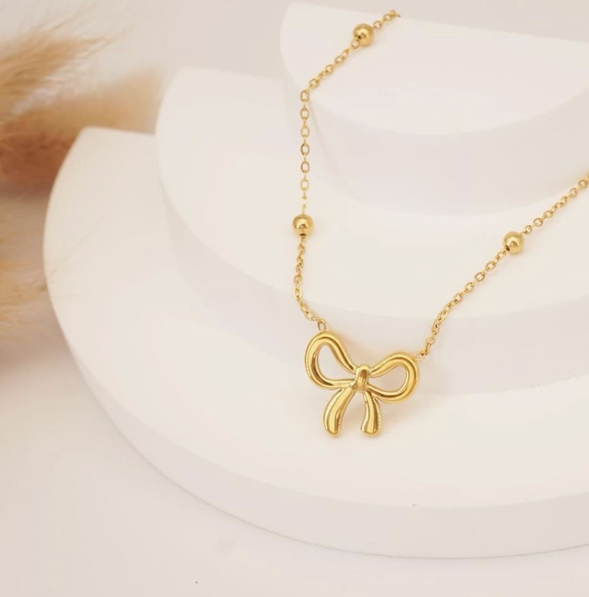 Dainty Bow Set